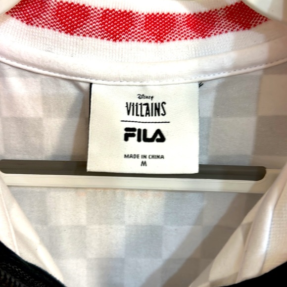 FILA Disney Villains BNWT Checkered Crop Top - Picture 5 of 7